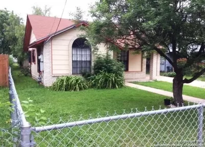 2BR House for Rent in San Antonio, TX