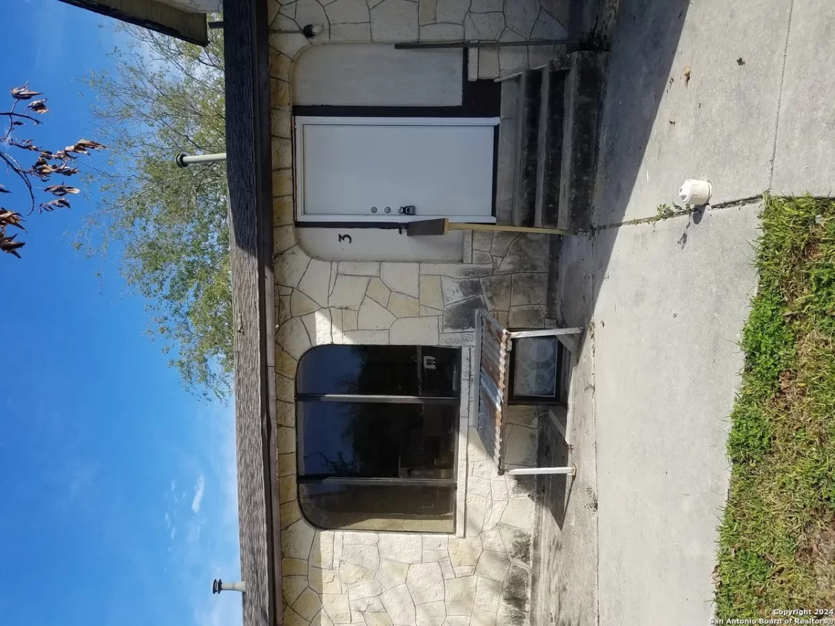 2BR House for Rent in San Antonio, TX