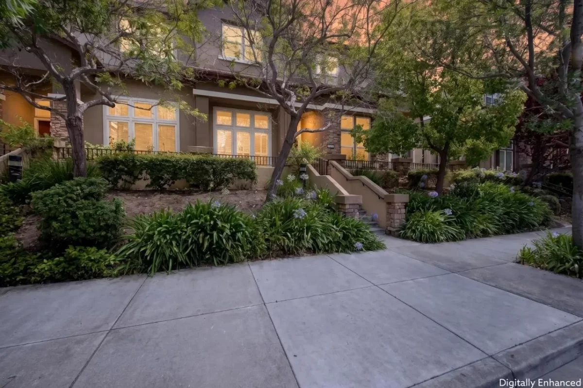 4BR Townhouse for Sale in San Jose, CA