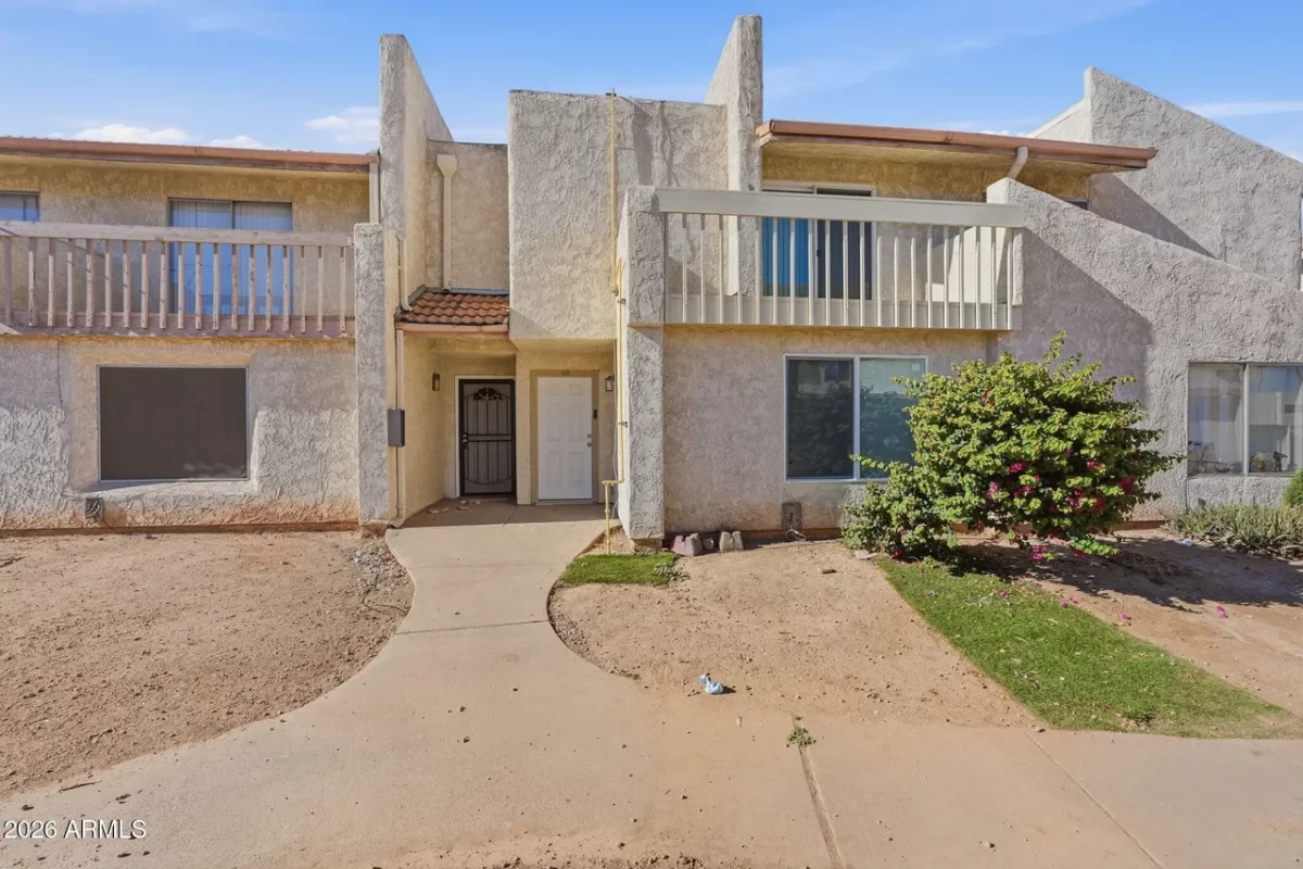3BR Townhouse for Sale in Phoenix, AZ