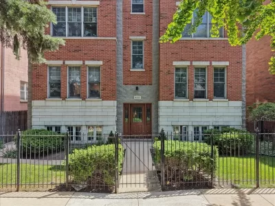 3BR Condo for Sale in Chicago, IL