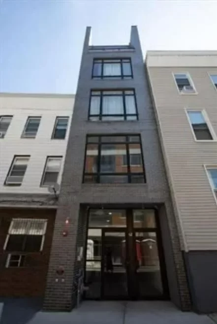 1BR Apartment for Rent in Jersey City, NJ