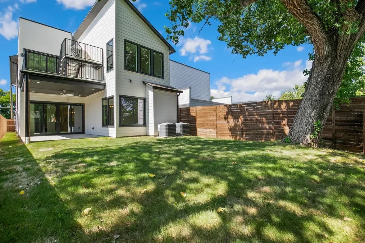 4BR House for Sale in Dallas, TX