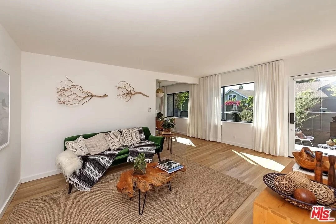 1BR Townhouse for Rent in Los Angeles, CA