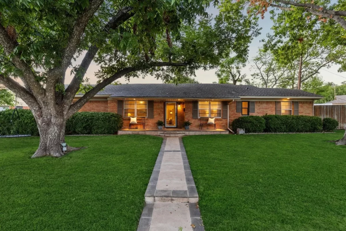 3BR House for Rent in Dallas, TX