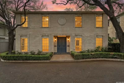 2BR House for Rent in Olmos Park, TX