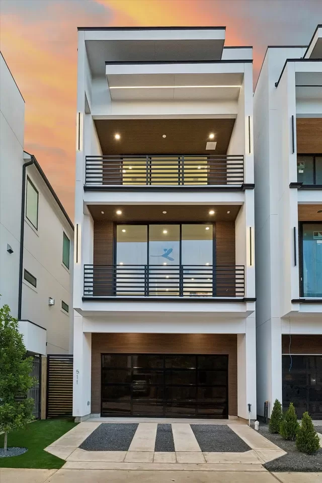 4BR House for Sale in Houston, TX