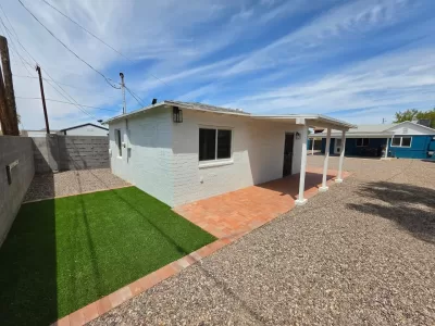 2BR House for Rent in Phoenix, AZ
