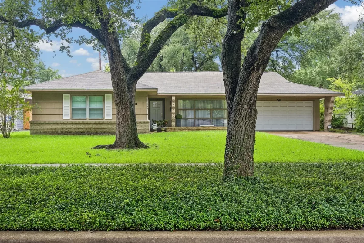 3BR House for Sale in Bellaire, TX