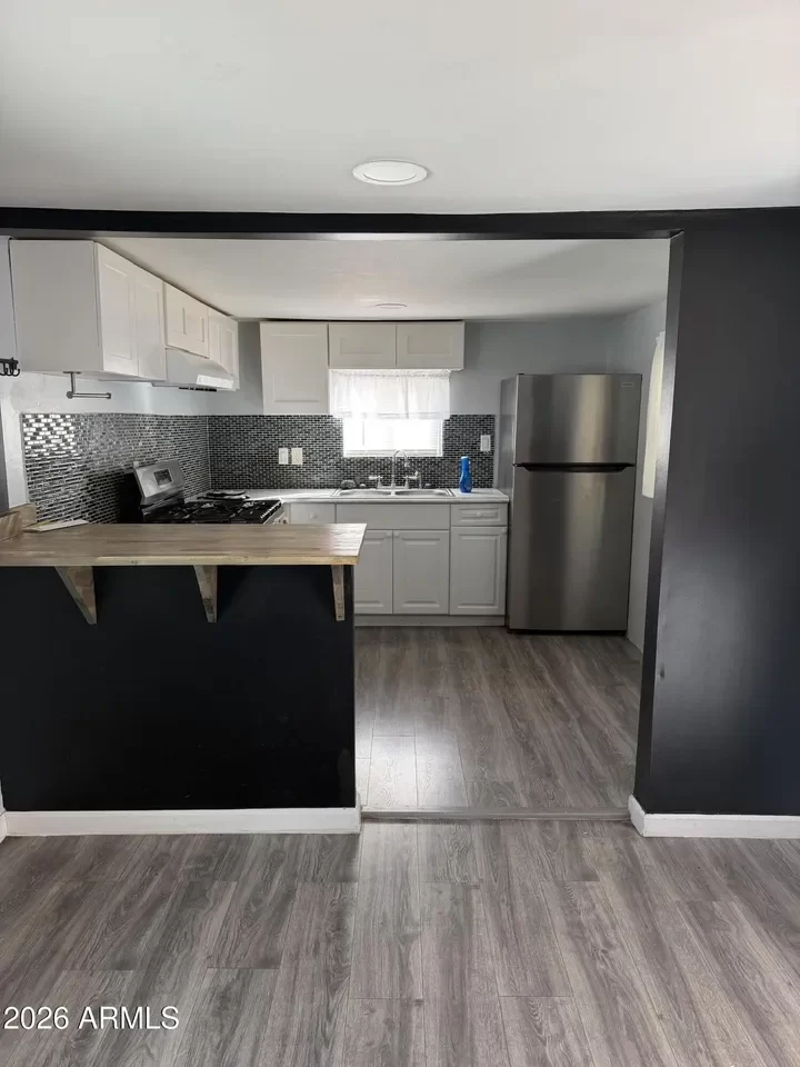 4BR Mobile Home for Sale in Phoenix, AZ