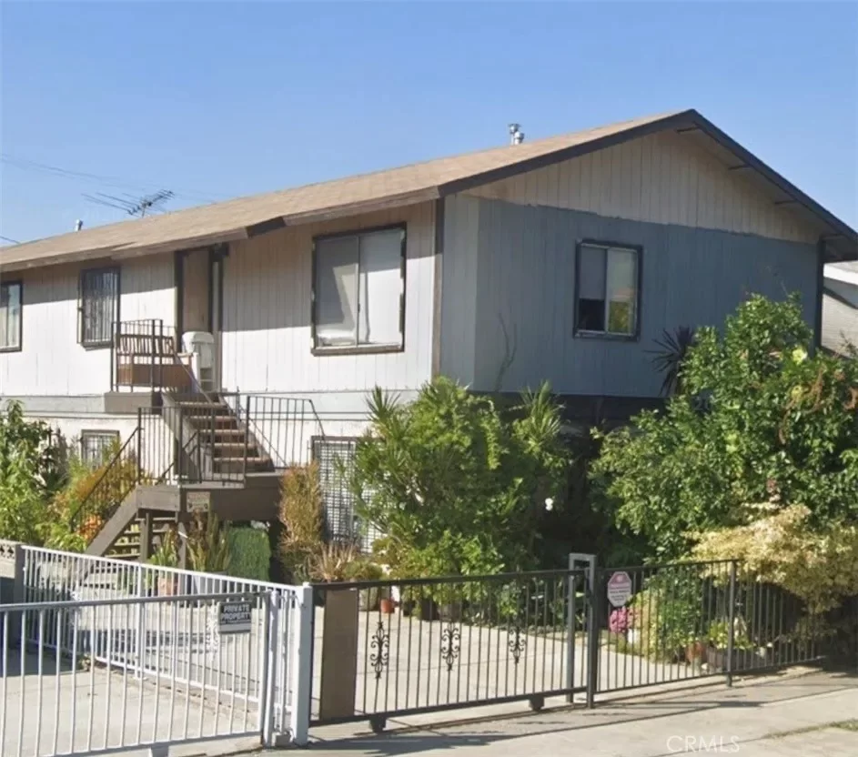 2BR Multi-Family for Sale in Los Angeles, CA