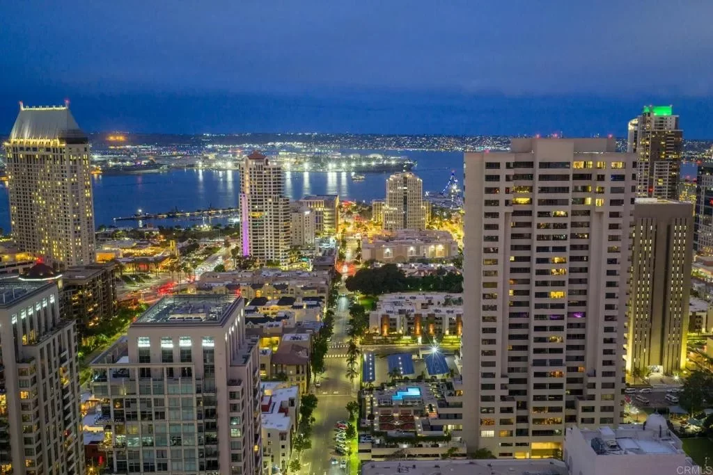 2BR Condo for Sale in San Diego, CA