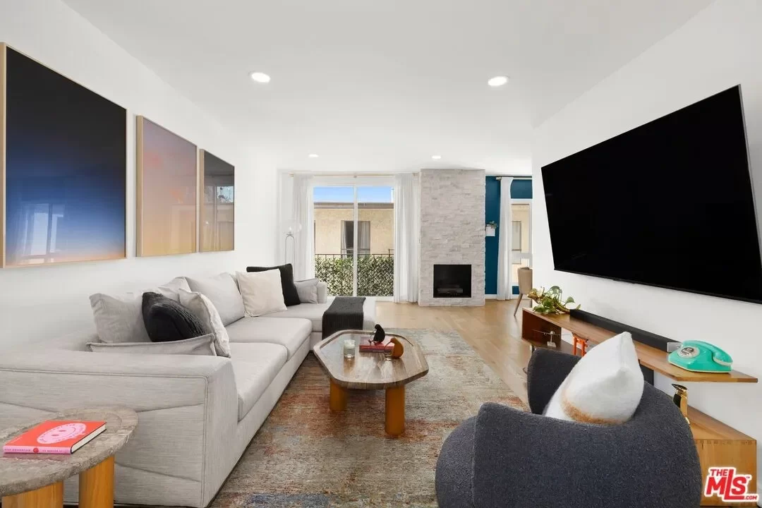 1BR Condo for Sale in Los Angeles, CA