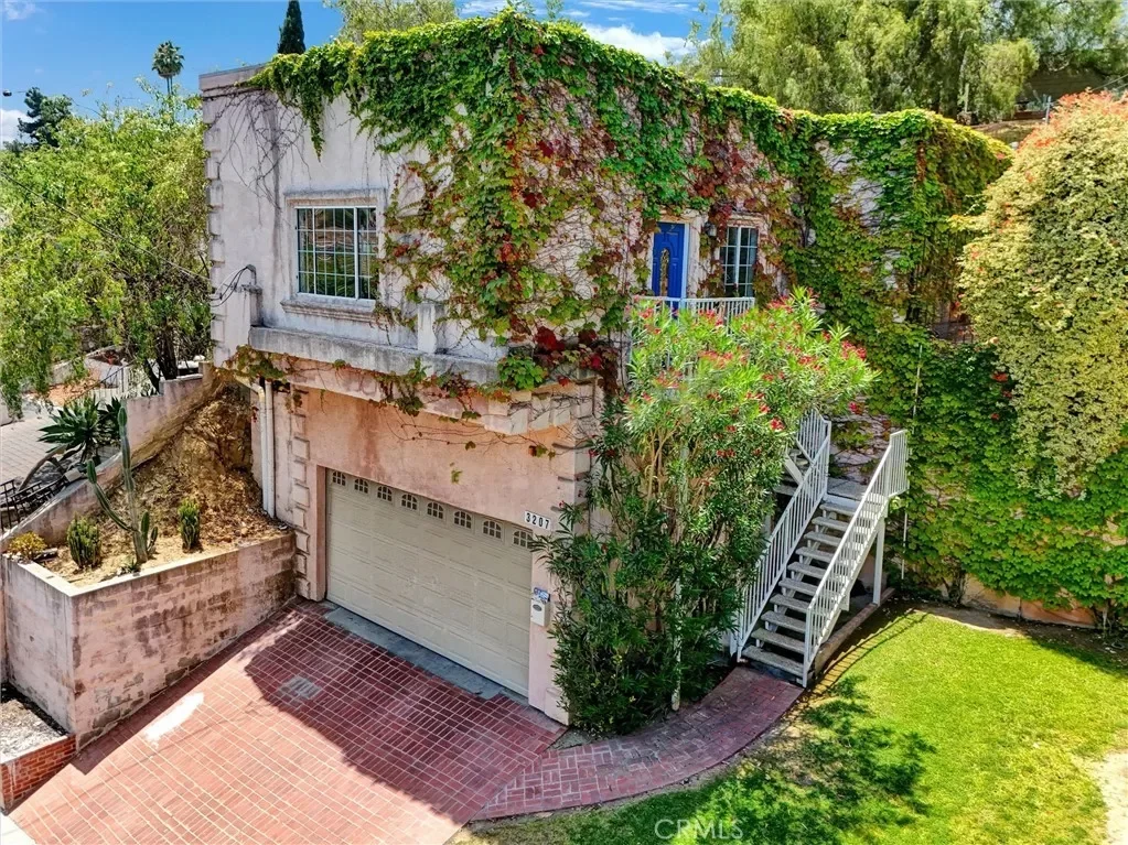 3BR House for Sale in Los Angeles, CA