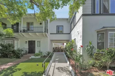 2BR Condo for Rent in Los Angeles, CA
