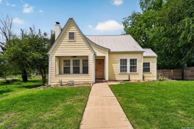 3BR House for Sale in San Antonio, TX