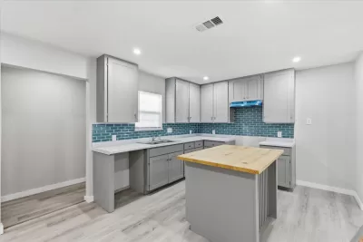 4BR House for Rent in Dallas, TX