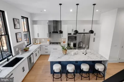 4BR Townhouse for Sale in Philadelphia, PA