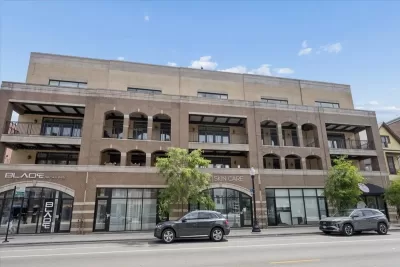 2BR Condo for Sale in Chicago, IL