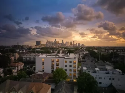 2BR Condo for Sale in Houston, TX