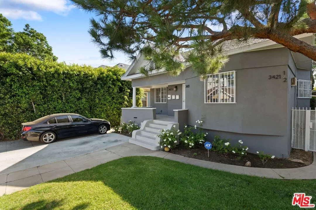 2BR House for Rent in Los Angeles, CA