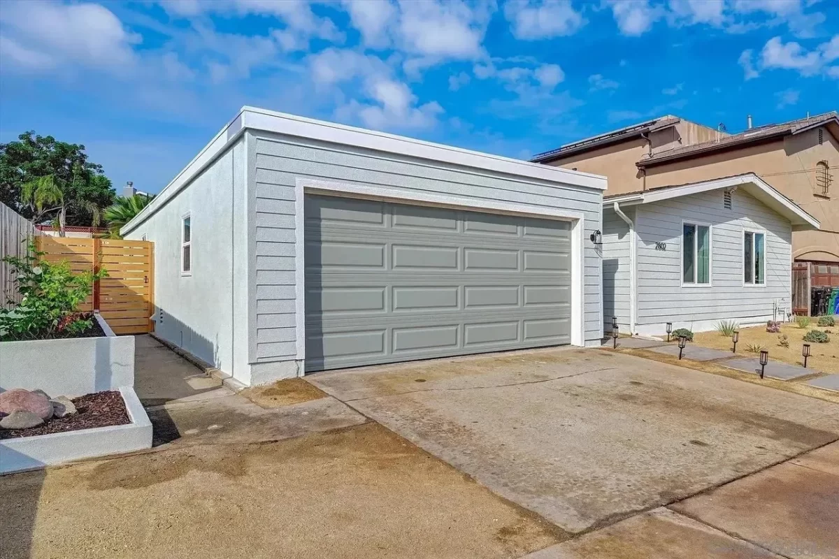 4BR House for Sale in San Diego, CA