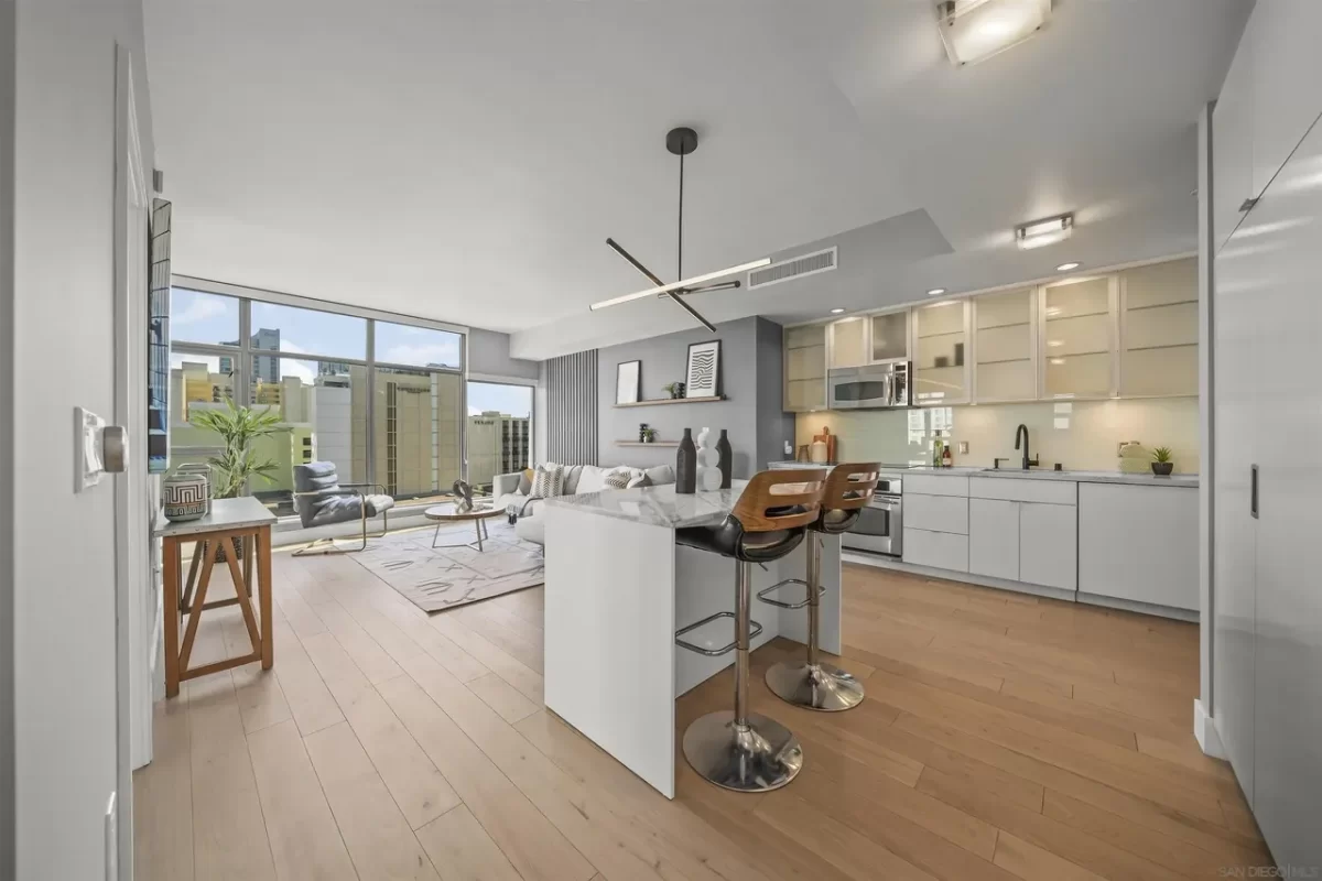 2BR Condo for Sale in San Diego, CA