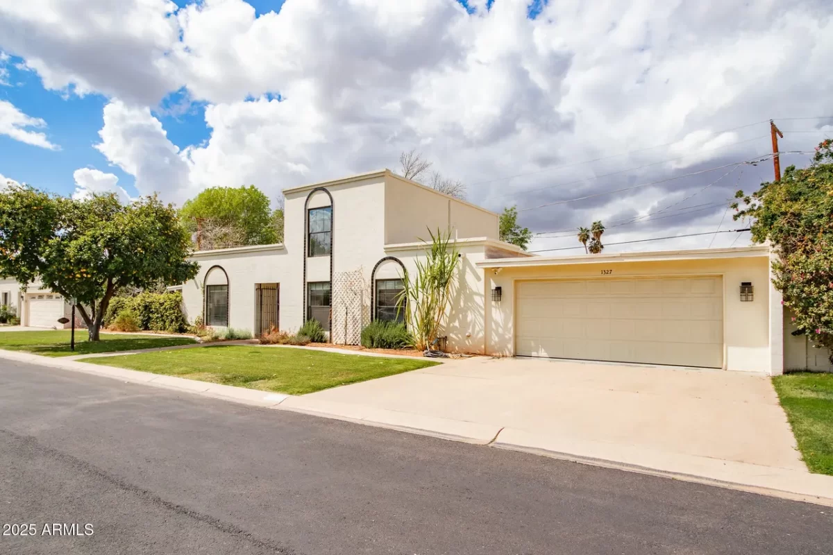 3BR House for Sale in Phoenix, AZ