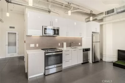 1BR Condo for Sale in Los Angeles, CA