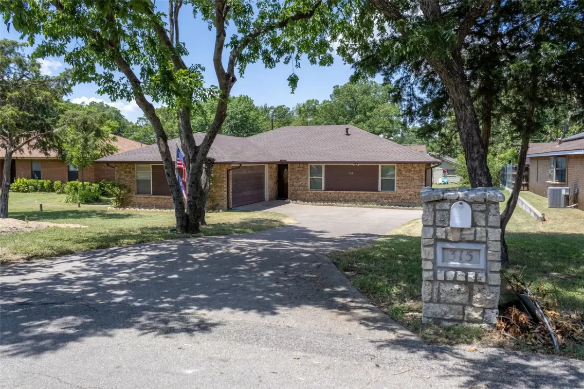 3BR House for Sale in Duncanville, TX