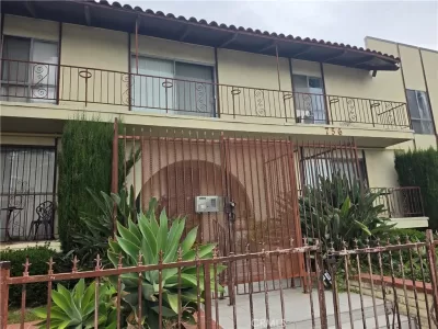 2BR Condo for Sale in Inglewood, CA