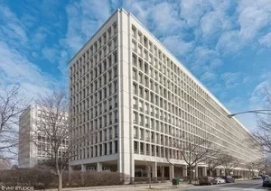 Condo for Sale in Chicago, IL