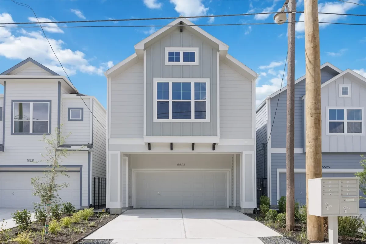 3BR House for Sale in Houston, TX