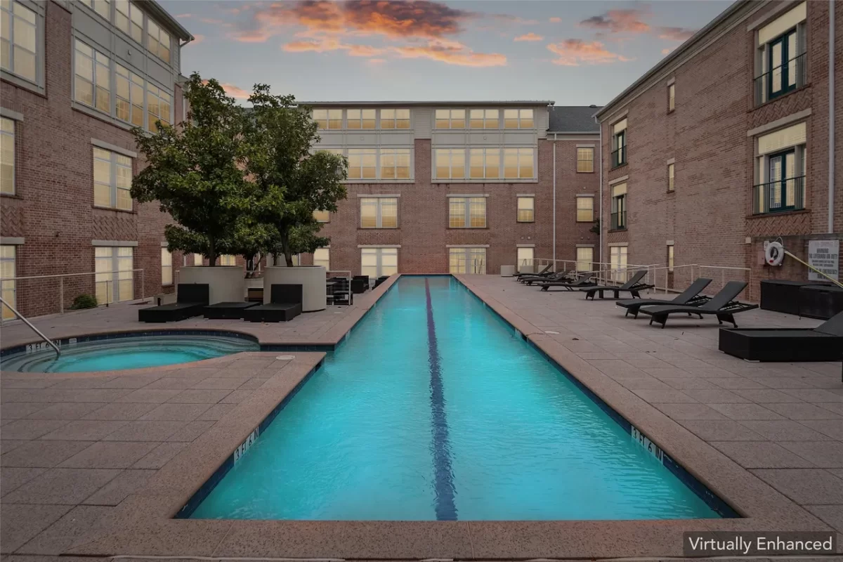 2BR Condo for Sale in Dallas, TX