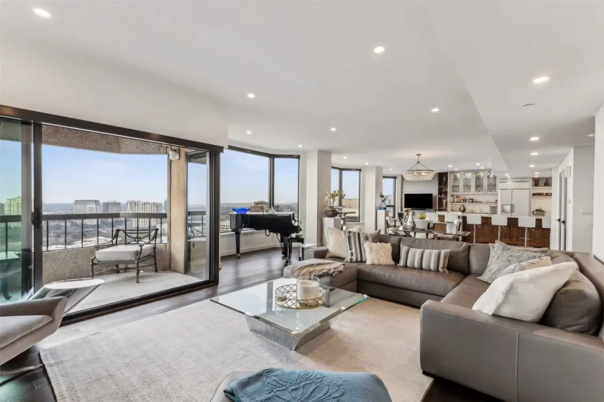 2BR Condo for Rent in Dallas, TX