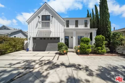 4BR House for Sale in Los Angeles, CA