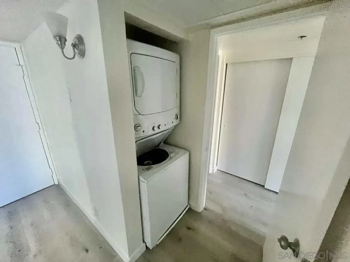 2BR Condo for Rent in San Diego, CA