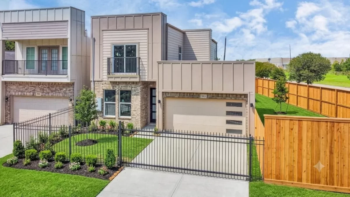 4BR House for Sale in Houston, TX