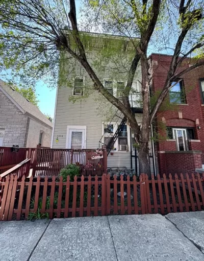 8BR Multi-Family for Sale in Chicago, IL
