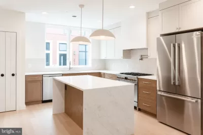 3BR Townhouse for Sale in Philadelphia, PA