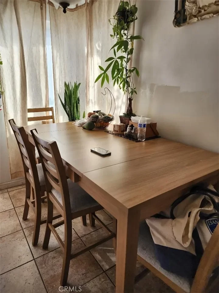4BR Multi-Family for Sale in Inglewood, CA