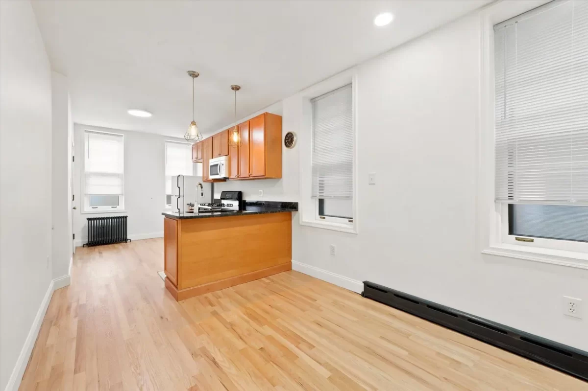 1BR Townhouse for Rent in Philadelphia, PA