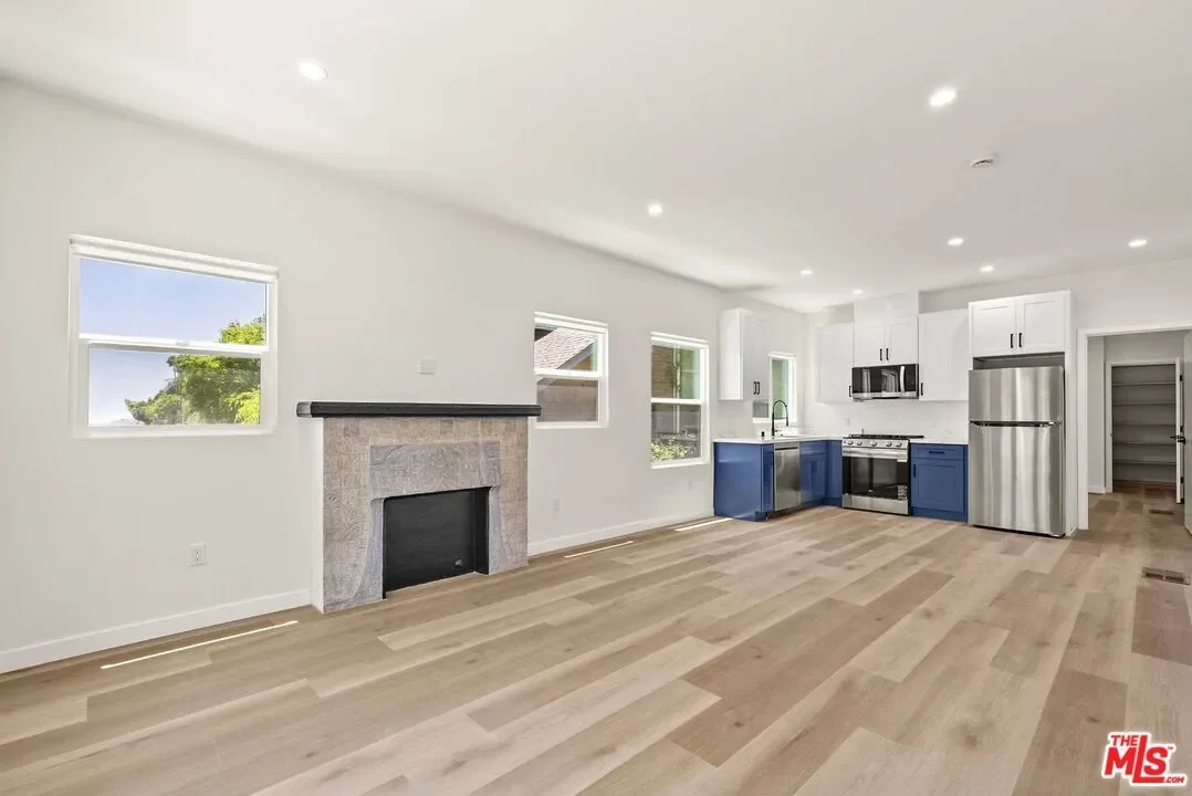 1BR Townhouse for Rent in Los Angeles, CA