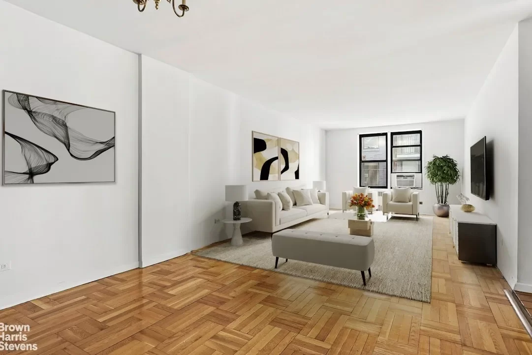 1BR Multi-Family for Sale in Manhattan, NY