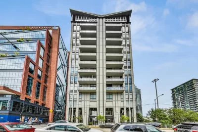 2BR Condo for Sale in Chicago, IL