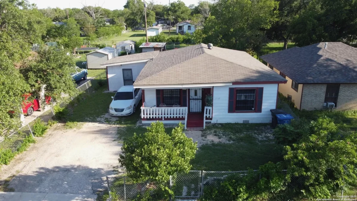 3BR House for Sale in San Antonio, TX