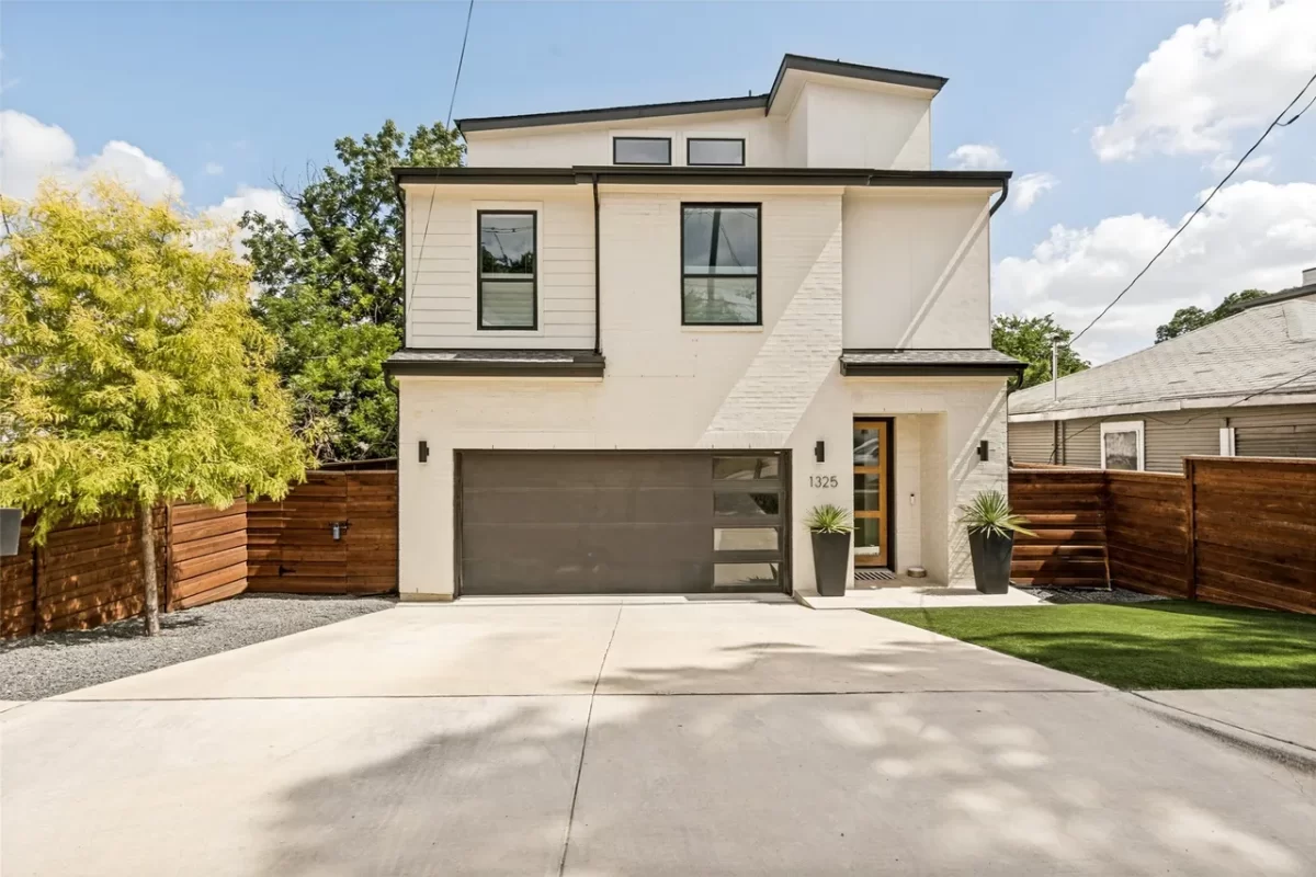 3BR House for Sale in Dallas, TX