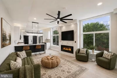 4BR Townhouse for Sale in Philadelphia, PA