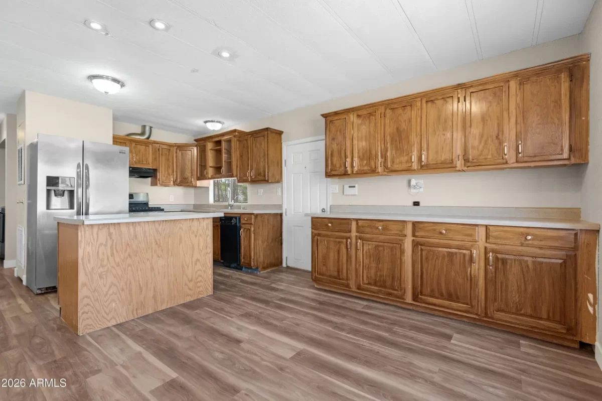 2BR Mobile Home for Sale in Phoenix, AZ