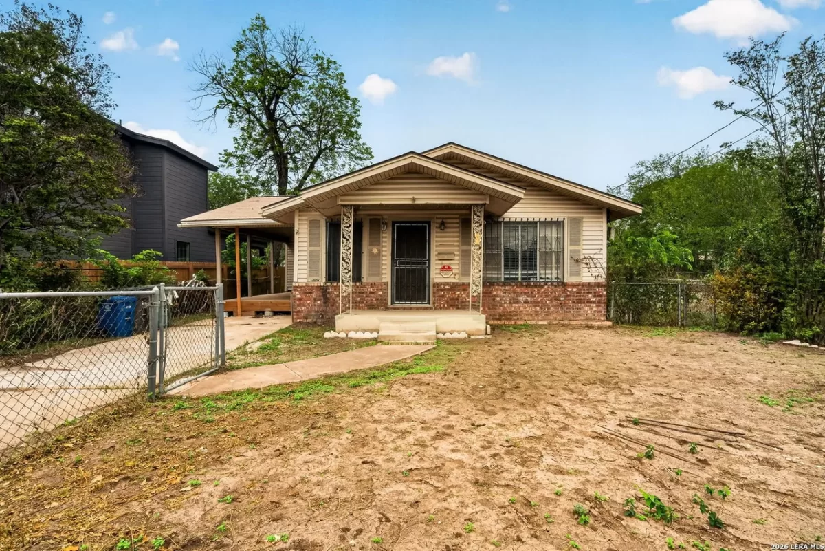 3BR House for Sale in San Antonio, TX